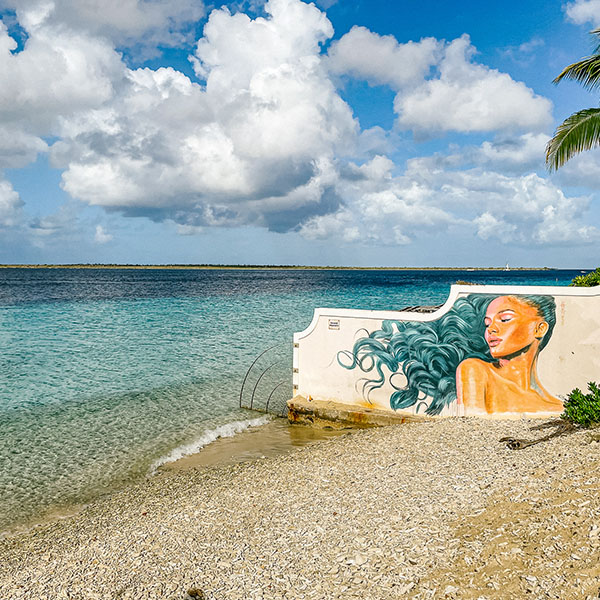 Mural in the water on the beach