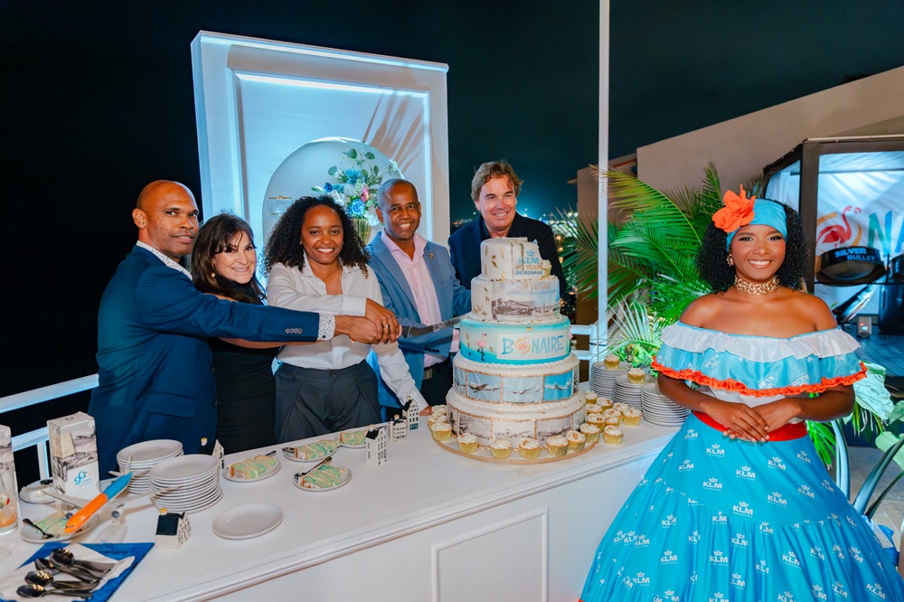 KLM and Bonaire Airport Mark 90 Years of Aviation History
