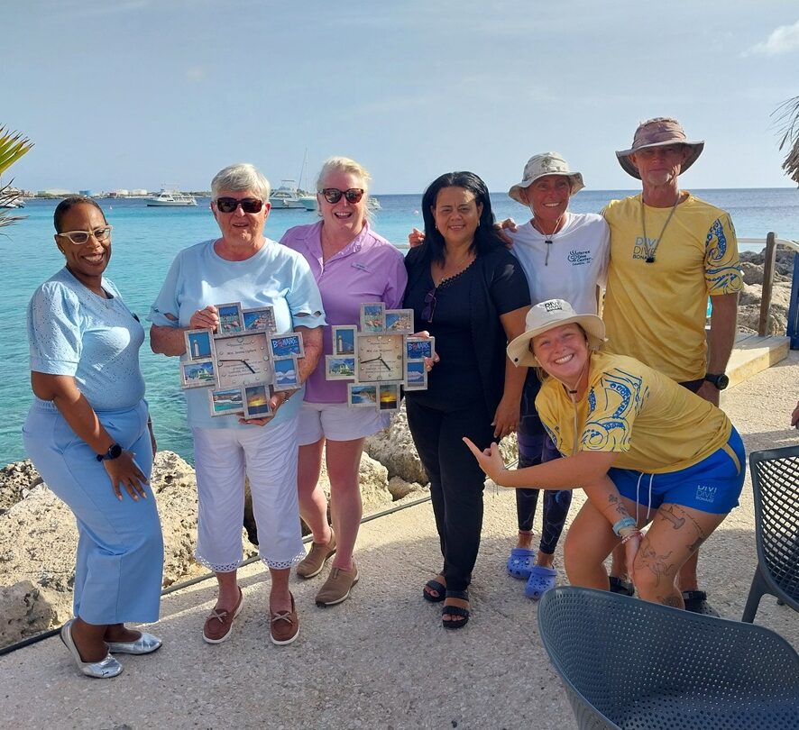 TCB Honors Eight Visitors as Bonaire Ambassadors in July